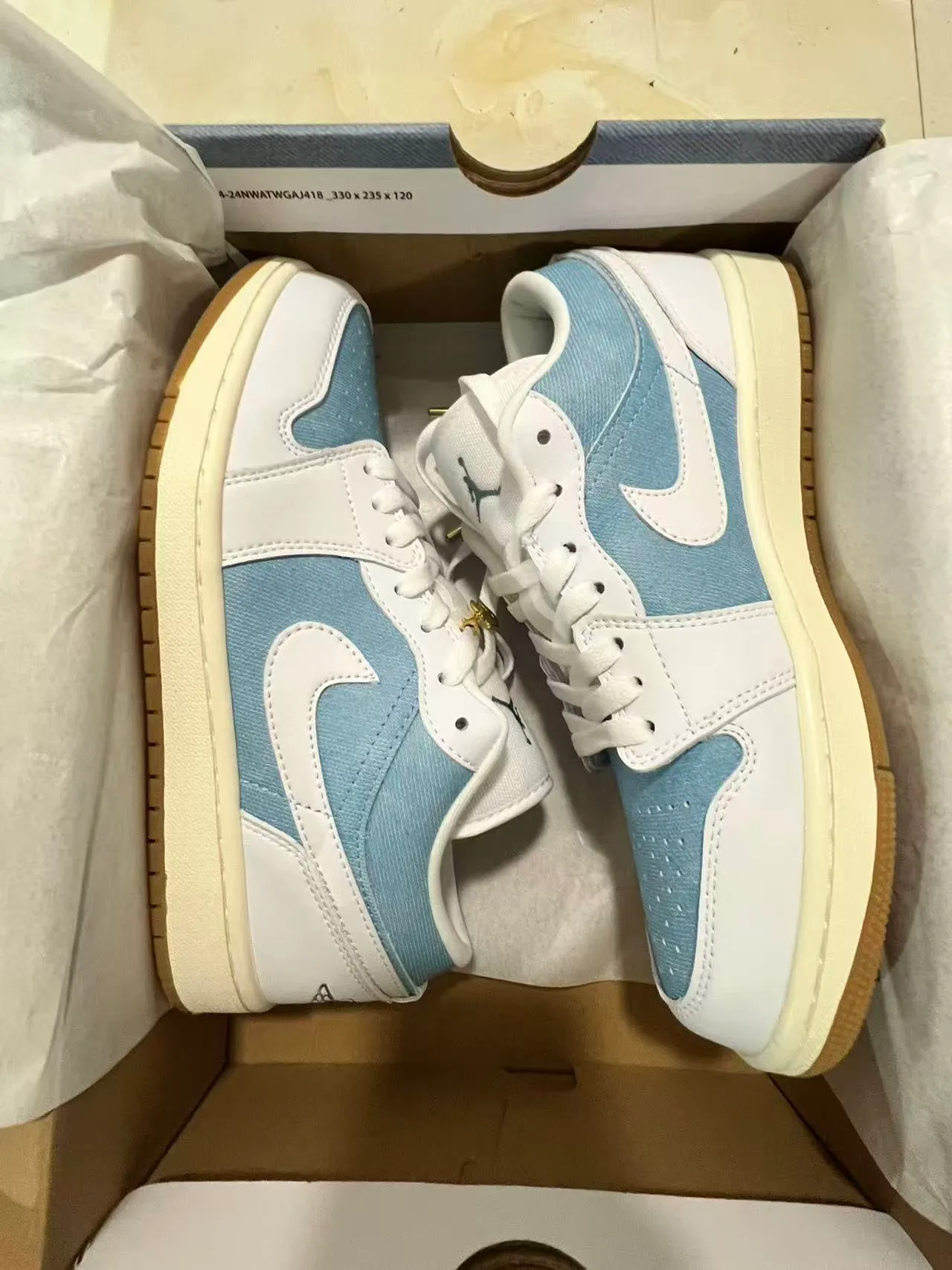 Nike Air Jordan 1 Low Denim Panel White Gum Lifestyle Sneakers 9