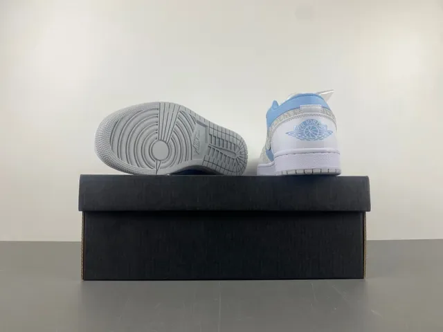 Nike Air Jordan 1 Low Light Blue White Lifestyle Sneakers 16