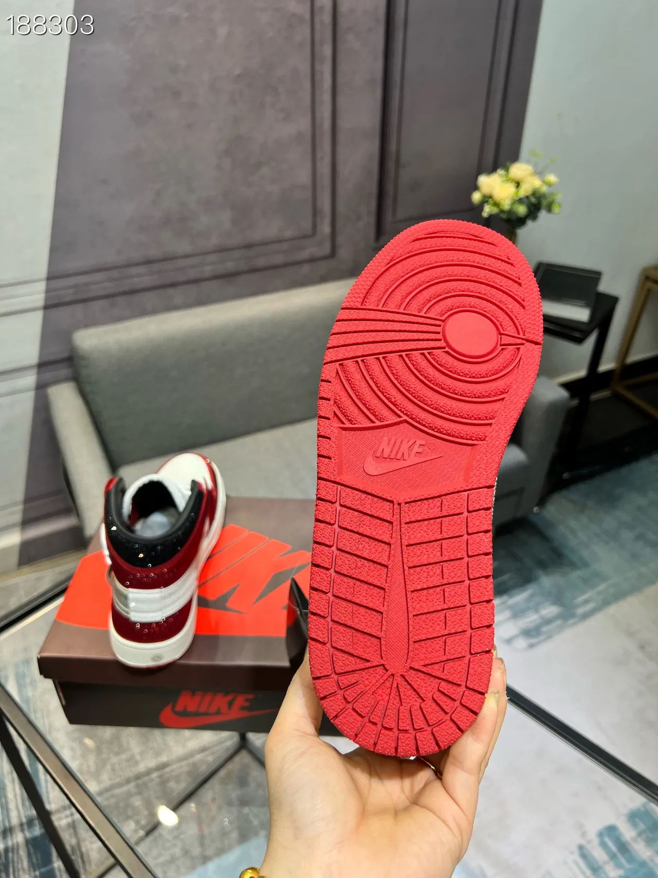 Nike Air Jordan 1 Off-White collaboration Rouge Pailleté Blanc Noir Chaussures de Basketball 3
