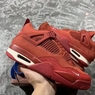Nike Air Jordan 4 纯色红色篮球鞋