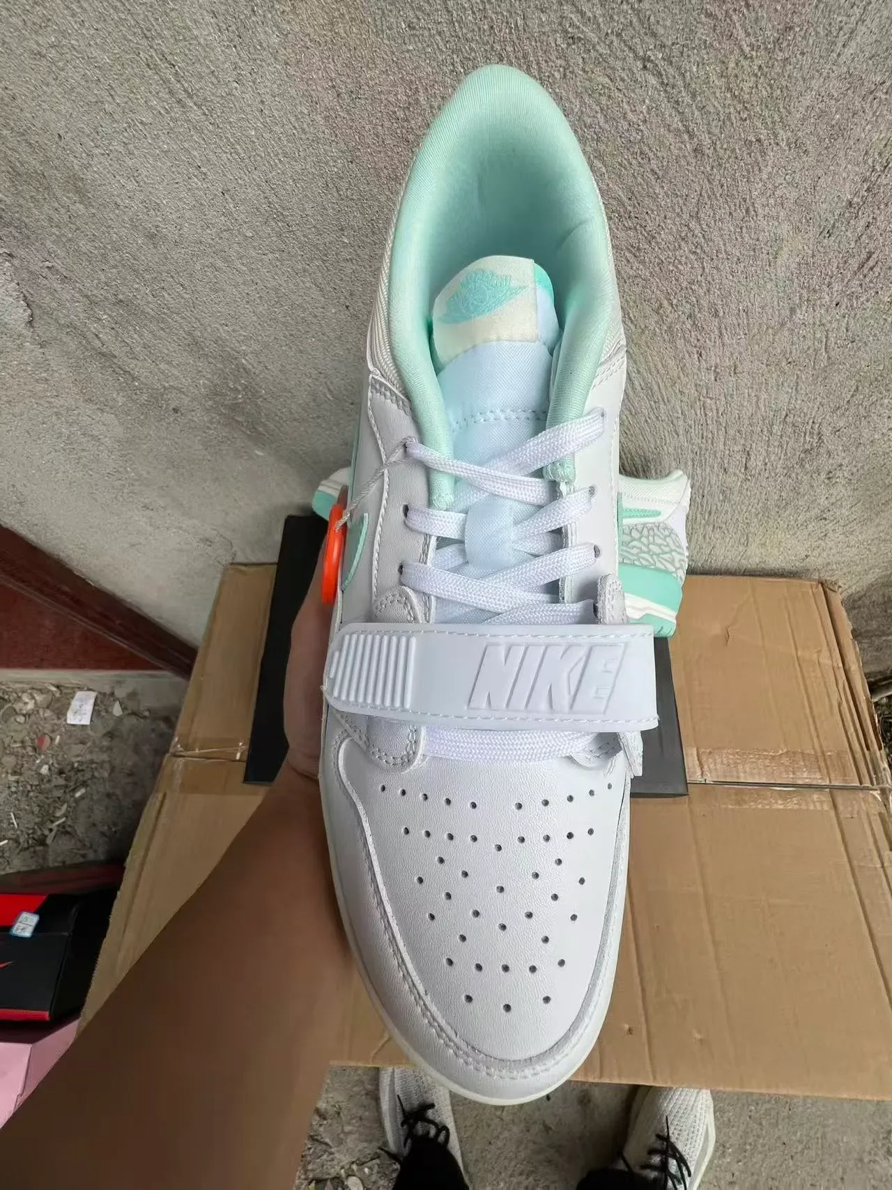 Nike Air Jordan Legacy 312 أبيض أخضر نعناعي طباعة الفيل سنيكرز لايف ستايل 3