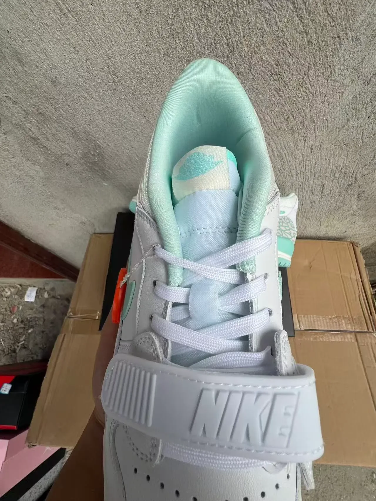Nike Air Jordan Legacy 312 أبيض أخضر نعناعي طباعة الفيل سنيكرز لايف ستايل 4