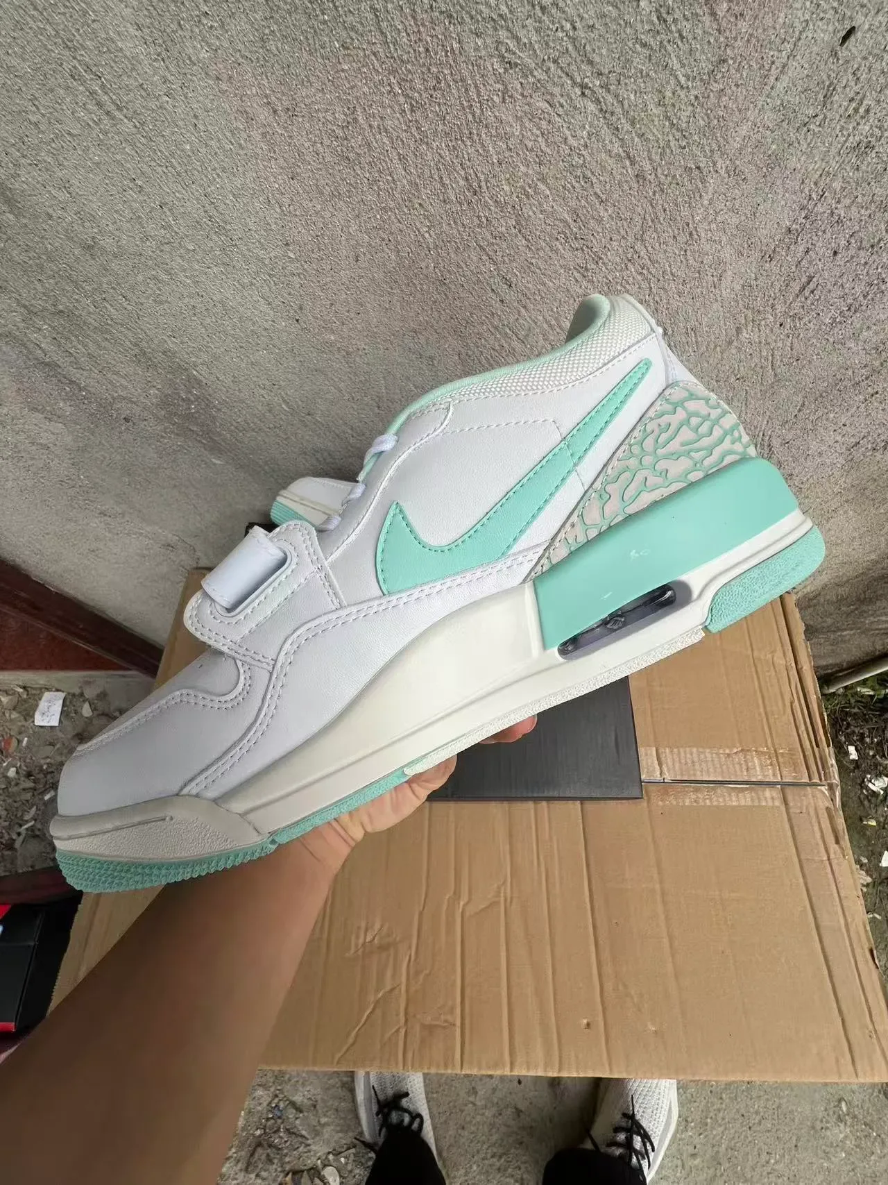 Nike Air Jordan Legacy 312 أبيض أخضر نعناعي طباعة الفيل سنيكرز لايف ستايل 5