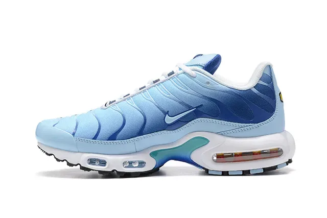 Nike Air Max Plus Black Red Blue Lifestyle Sneakers 17