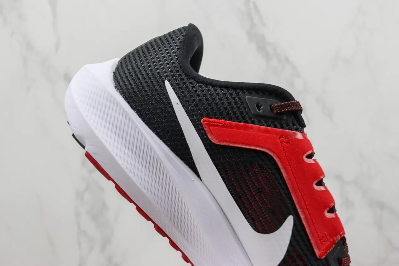 Nike Air Zoom Pegasus 40 Preto Vermelho Branco Tênis de Corrida 5