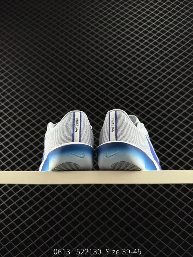 Nike Air Zoom Rival Fly 4 灰蓝针织鞋面 渐变 Swoosh 跑鞋 3
