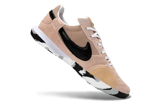Nike Zapatillas Beige Negro Low-Top Perforadas Suede-Mesh Upper 2