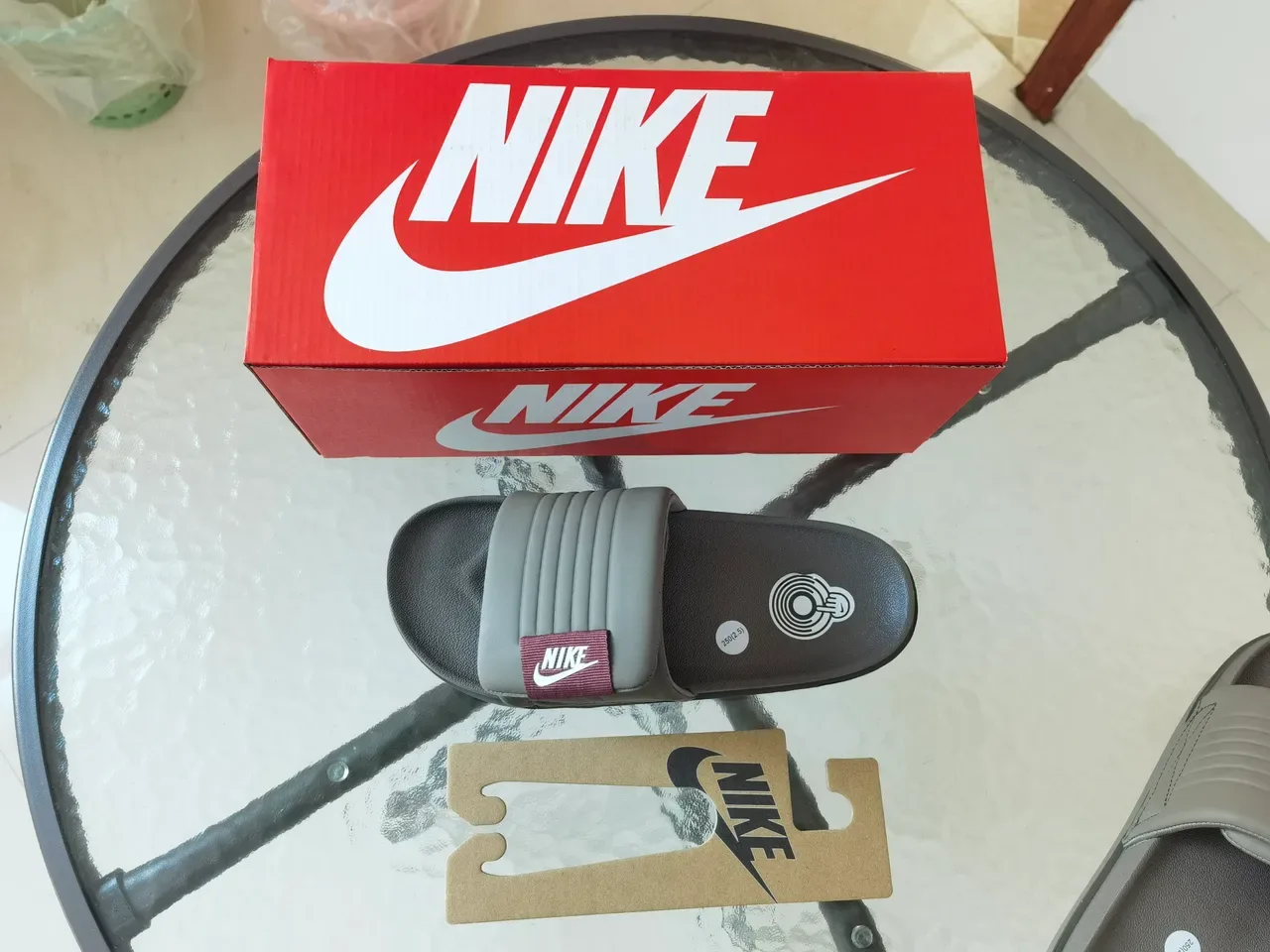 Nike Benassi JDI Gray and Maroon Slippers 4