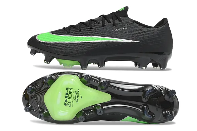 Nike 黑色绿色 飞织针织鞋面 霓虹强调条纹 碎钉足球鞋 7