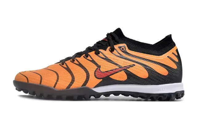 Nike Black Orange Low-Cut Knit Upper Turf Soccer Shoes 6