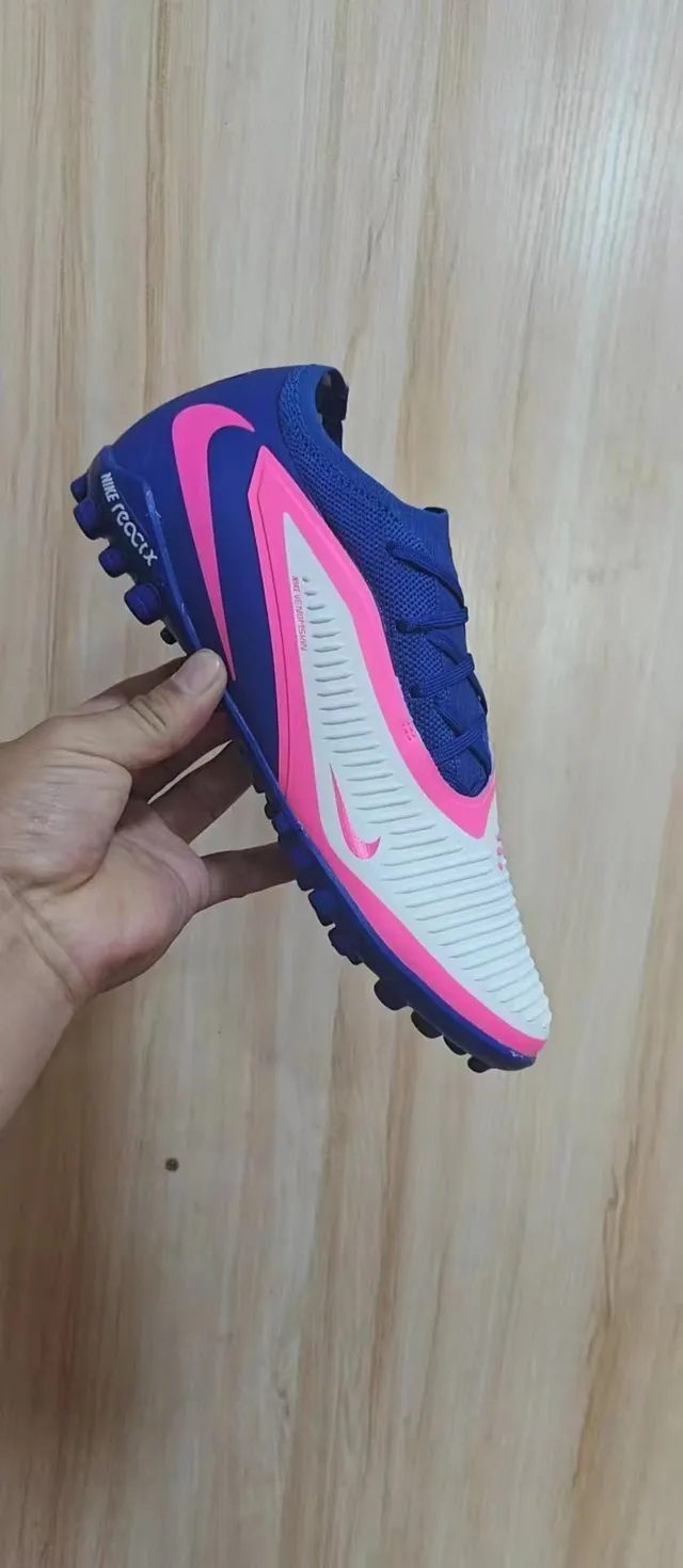 Nike नीला गुलाबी लो-कट निट कॉलर सिंथेटिक केज ओवरले टर्फ सोकर जूते 8