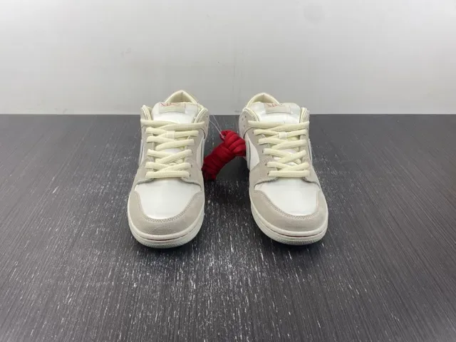 Nike Dunk Low Off-White Beige Lifestyle Sneakers 3