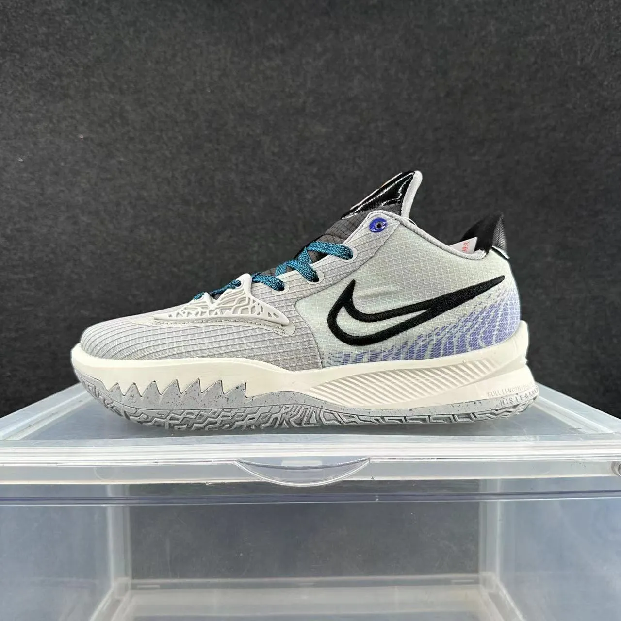 Nike G.T. Cut رمادي أزرق أحذية كرة سلة عالية 2