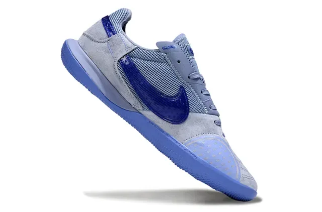Nike 灰蓝低帮麂皮网面运动鞋 2