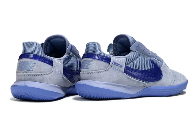 Nike 灰蓝低帮麂皮网面运动鞋 5