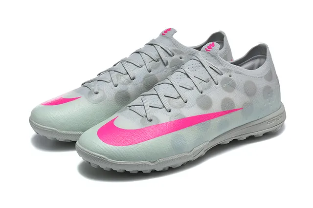 Nike Gray Pink Low-Cut Synthetic Upper Translucent Dotted Texture Turf Soccer Shoes 8