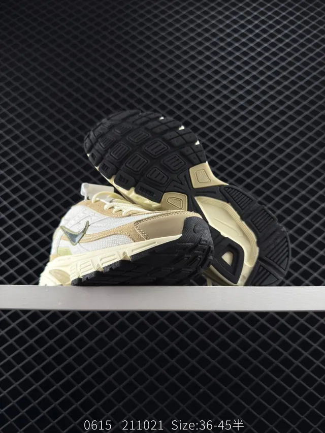 Nike Initiator أخضر داكن أسود ذهبي حذاء رياضي سميك 4