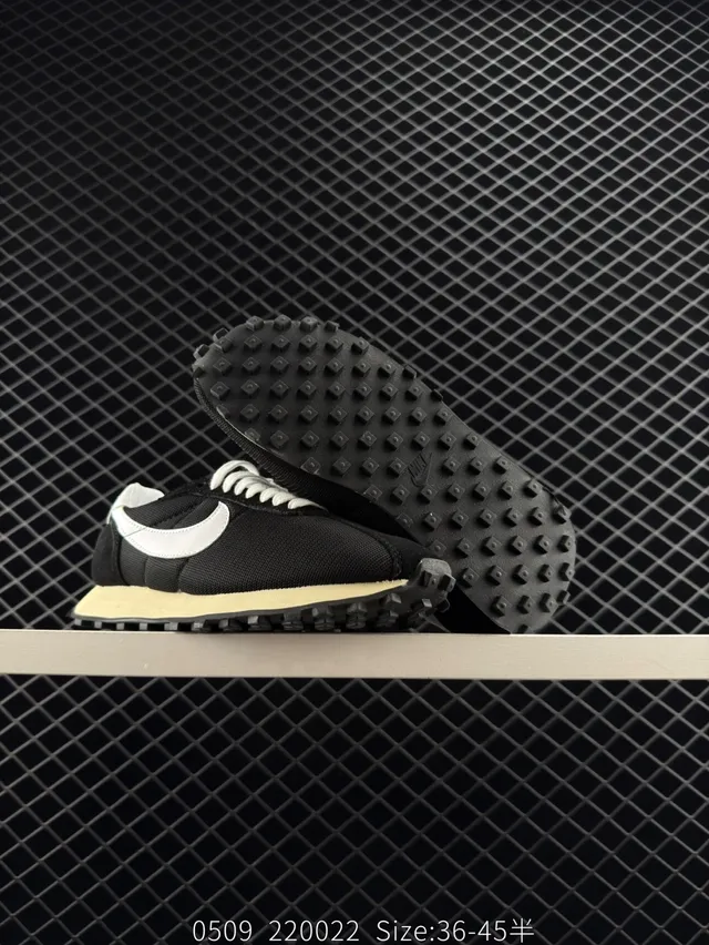 Nike LD-0 Noir Blanc Baskets Running à Encolure Basse en Mesh 5