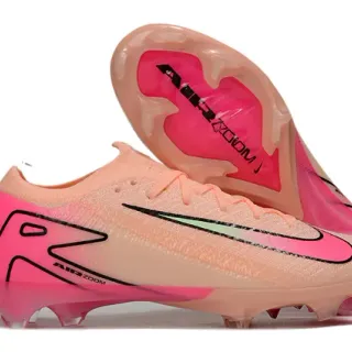 Nike Mercurial Vapor Pink Beige Chaussures de football à upper en knit à coupe basse avec lacets asymétriques pour terrain ferme