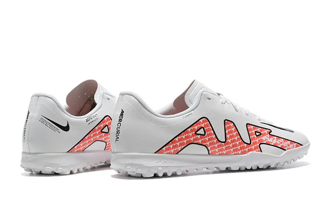 Nike Mercurial Vapor Chaussures de football blanc orange à lacets basses avec pointes coniques pour pelouse artificielle 5