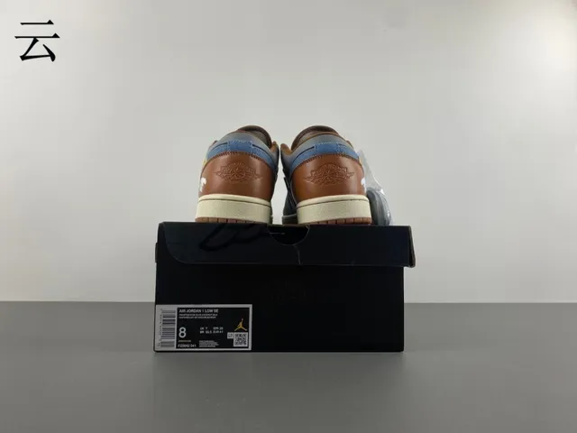 Nike Sneakers Lifestyle Navy Gray Patchwork Upper Denim-Textured Swoosh 15