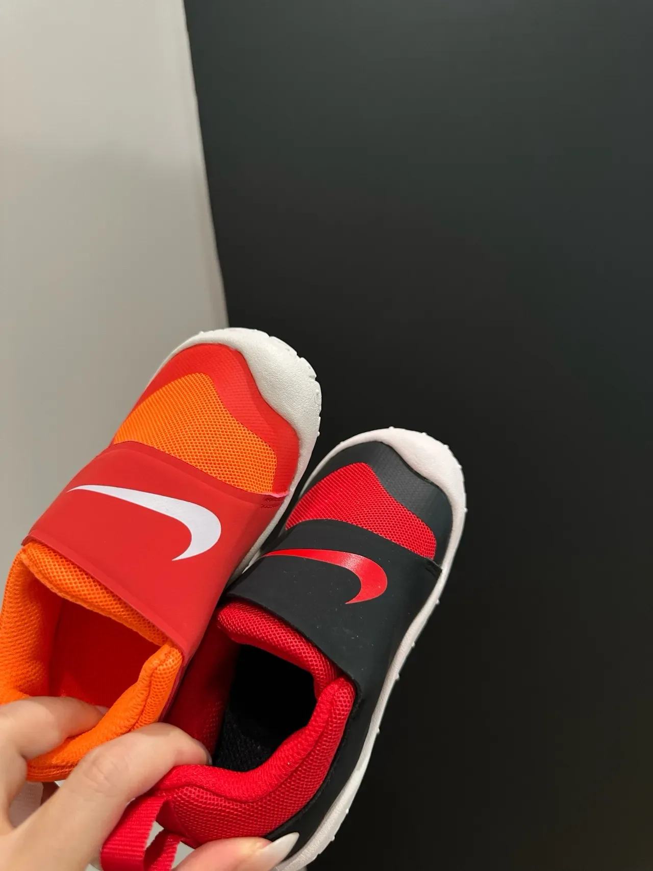 Nike Orange Red Laceless Hook-and-Loop Strap Sneakers 18