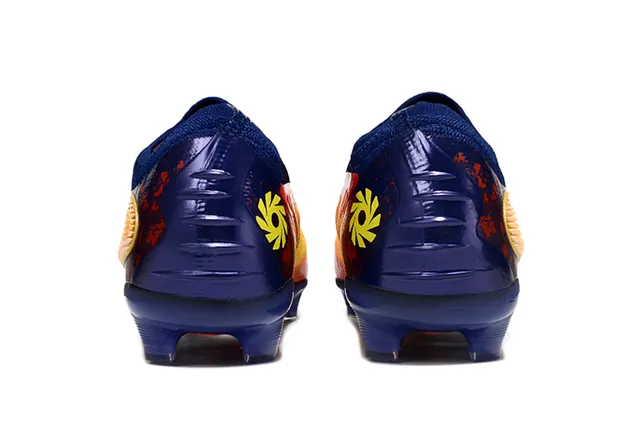 Nike Phantom GT Sapatos de futebol Navy Orange de corte baixo com upper de malha e cordões assimétricos para grama firme 4