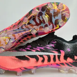 Nike Phantom GT Chaussures de football roses noires à talon bas avec empeigne synthétique pour terrain ferme
