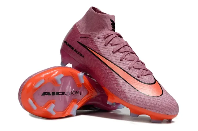 Nike粉橙高切飞线网面钉面草地足球鞋 2