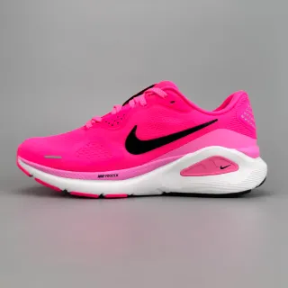 Nike React X गुलाबी रनिंग जूते