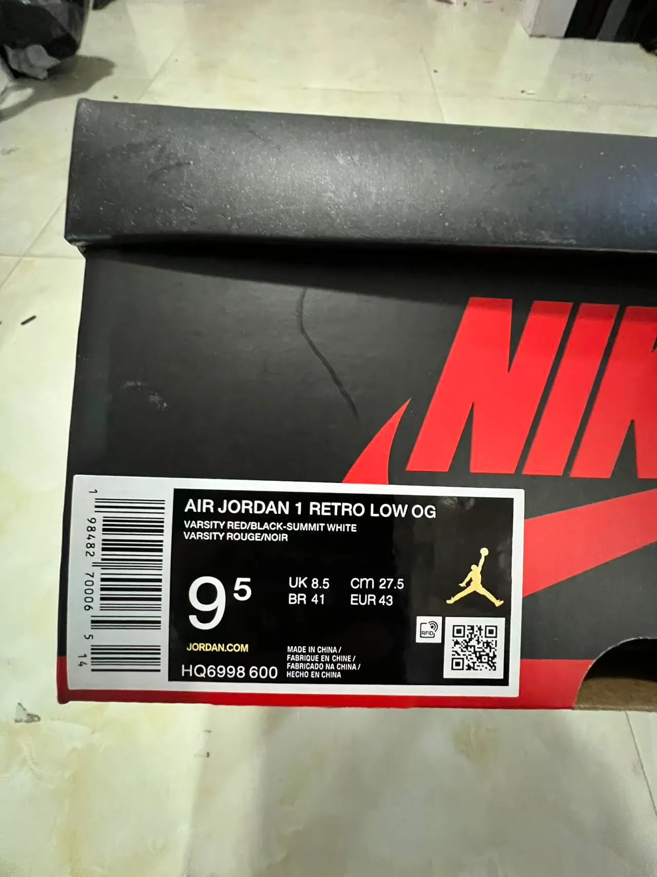 Nike Red Black Low-Top Leather Upper Lifestyle Sneakers 10
