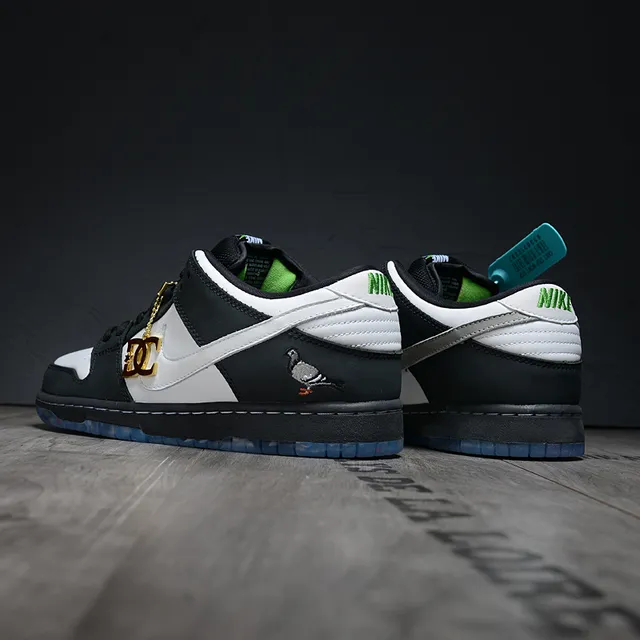 Nike SB Dunk Low काला सफेद कबूतर स्केटबोर्ड जूते 5
