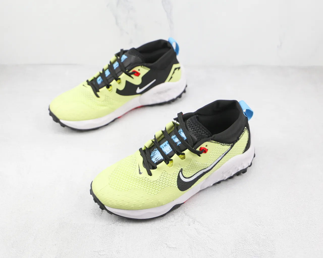 Nike Trail Running Shoe Lime Yellow Black White Running Shoes 4
