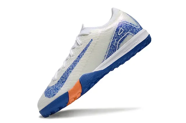 Nike أبيض أزرق Knit Upper Graphic Overlay Turf أحذية كرة القدم 3