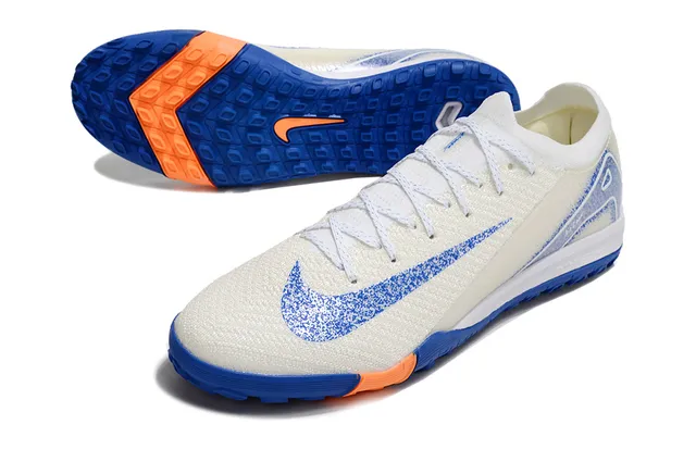 Nike White Blue Knit Upper Synthetic Overlays Turf Soccer Shoes 7