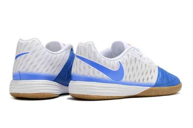 Nike Blanco Azul Capuchón acolchado Panel lateral malla diamante Zapatos de fútbol indoor 5