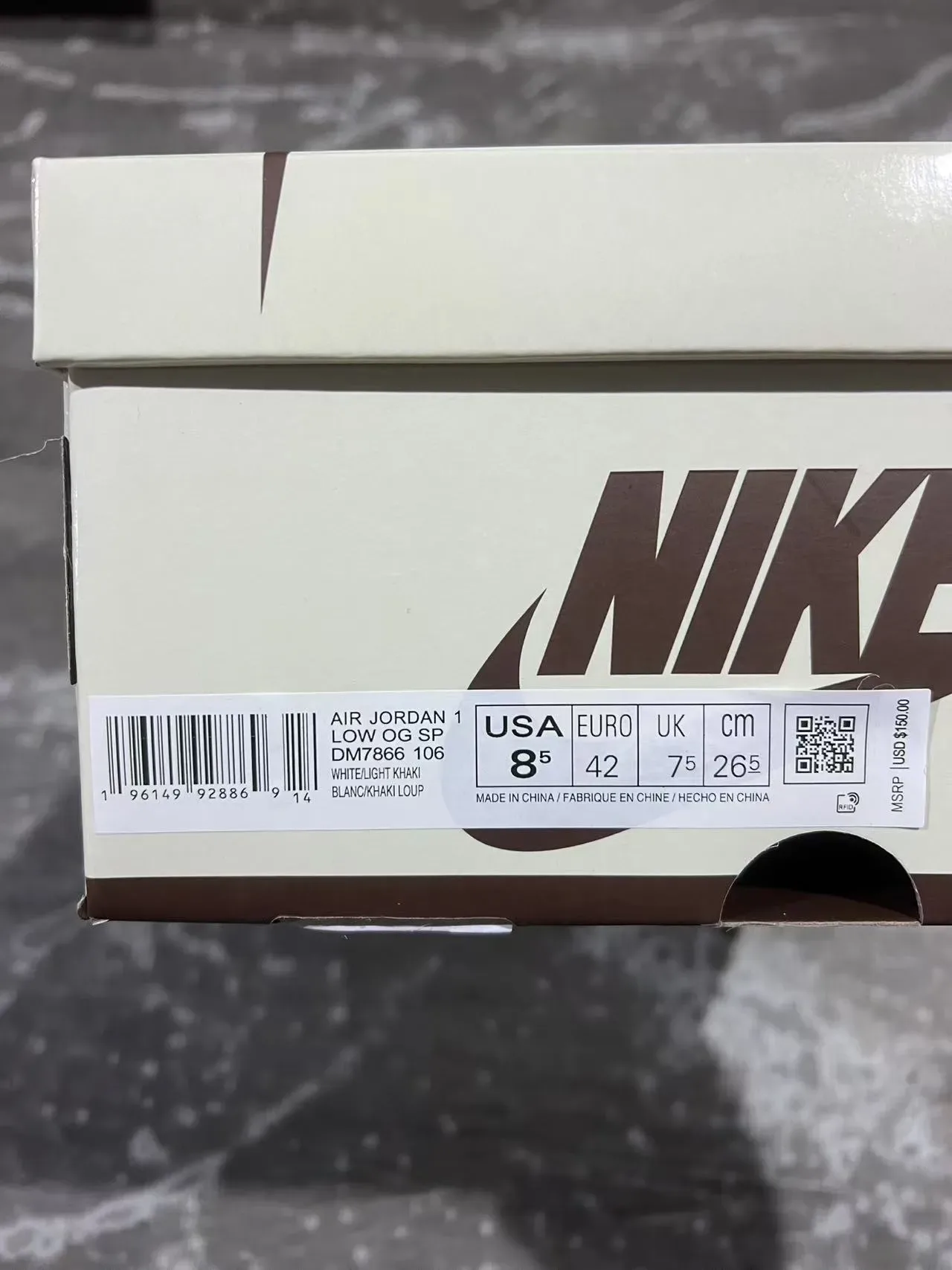 Nike Sneakers Lifestyle Blanches et Marron Basses en Matériau Mixte 10