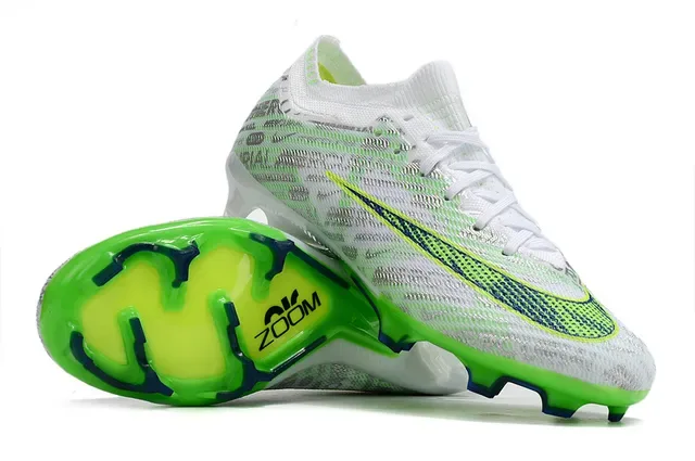 Nike 白绿 针织鞋面 透明鞋底 人工草地足球鞋 2