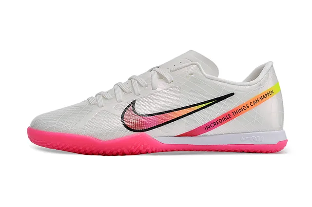 Nike Zapatos de fútbol indoor blanco y rosa low-top de upper sintético de malla 7