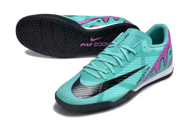Nike Zapatos de fútbol indoor blanco y rosa low-top de upper sintético de malla 17