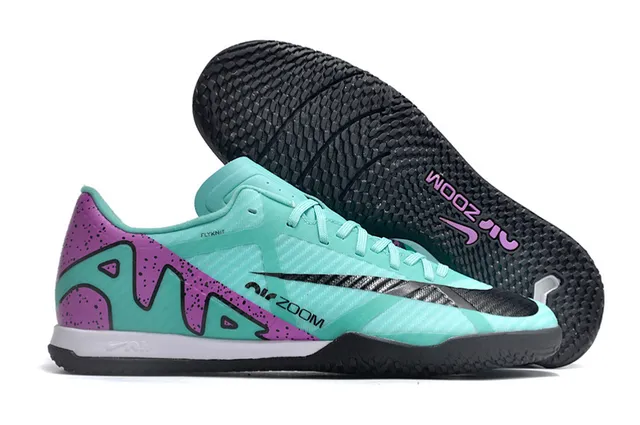 Nike Zapatos de fútbol indoor blanco y rosa low-top de upper sintético de malla 19