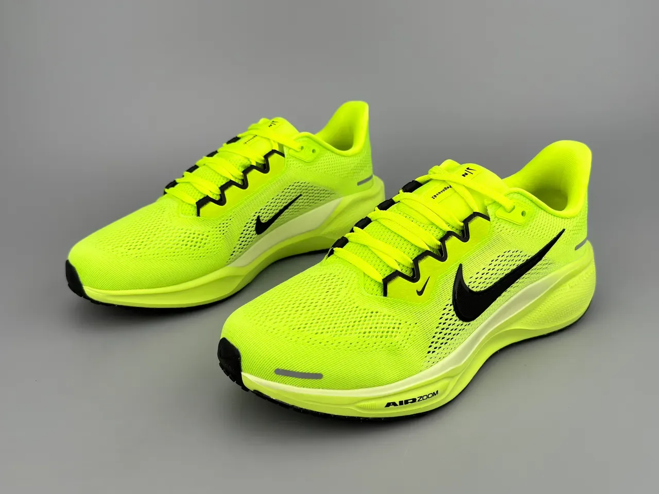 Nike হলুদ কালো কনিট আপার Air Zoom কুশনিং রানিং শু 5