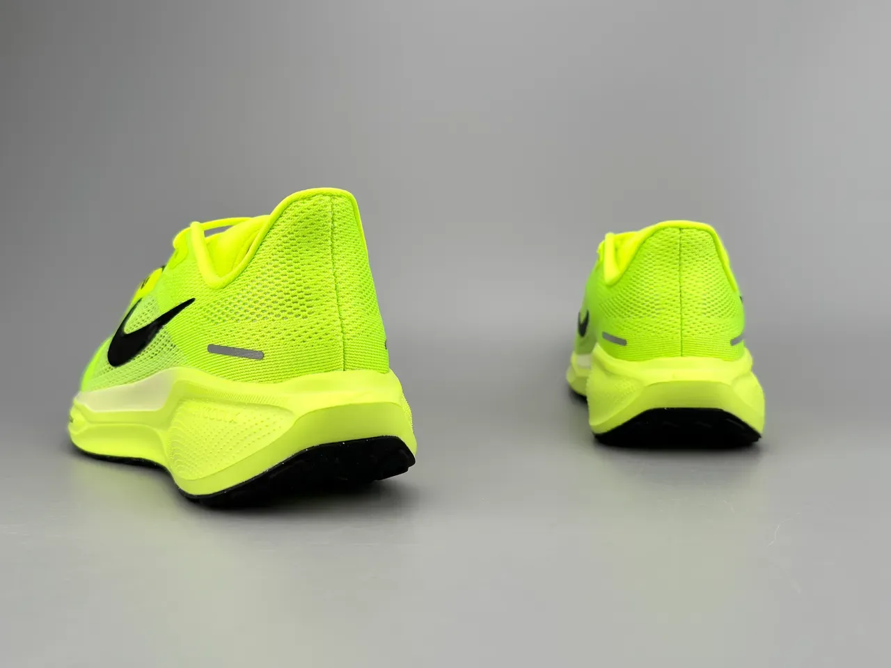 Nike হলুদ কালো কনিট আপার Air Zoom কুশনিং রানিং শু 6