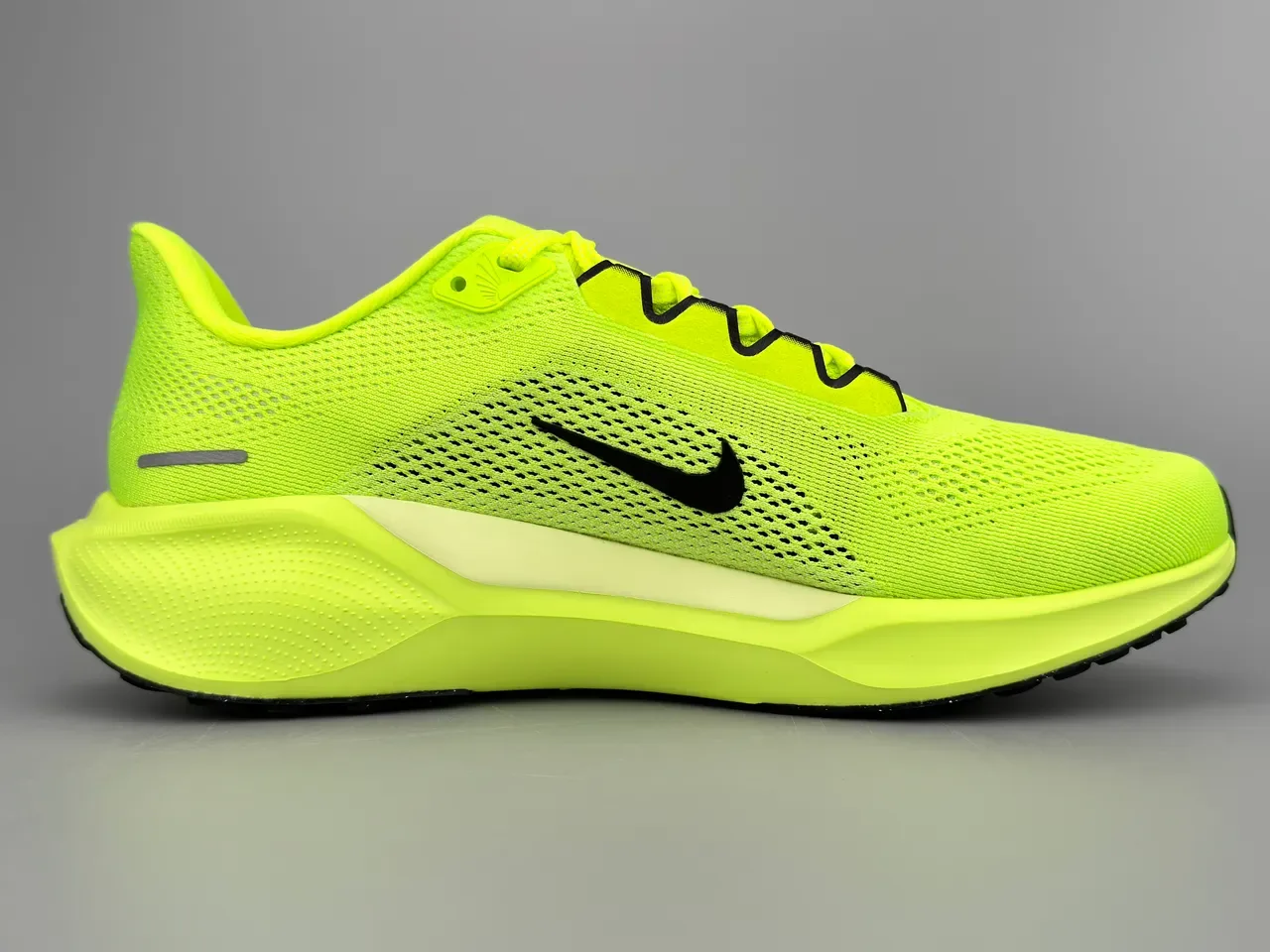 Nike হলুদ কালো কনিট আপার Air Zoom কুশনিং রানিং শু 10