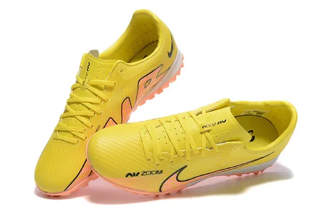 Nike पीला नारंगी लो-कट सिंथेटिक अपर रिब्ड टेक्सचर टर्फ फुटबॉल जूते 2