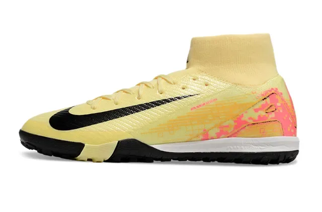 Nike أصفر وردي Flyknit ياقة جوارب عالية أحذية كرة قدم للعشب 7