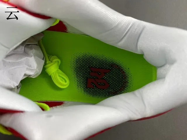 Nike Zoom Kobe VI Gradiente Verde Vermelho Tênis de Basquete 9