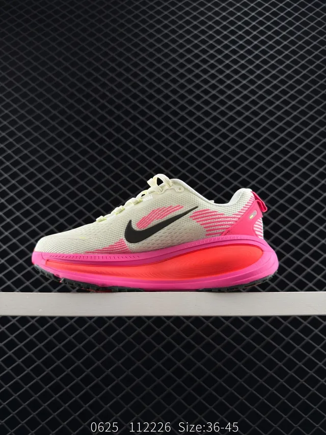 Nike ZoomX Beige Pink Parte superior de Knit Engineered Mediasola Gradient Tênis de corrida 5