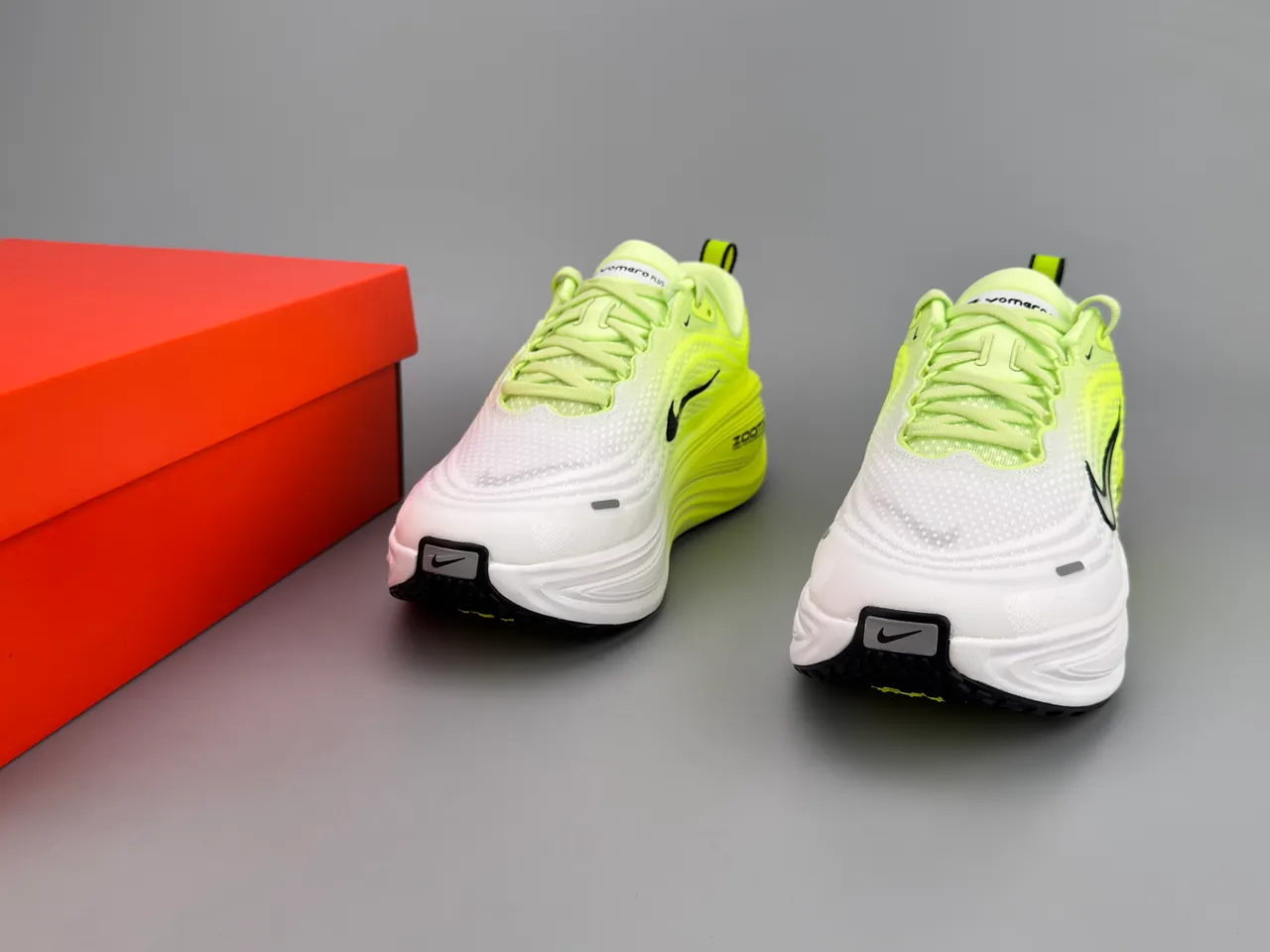 Nike ZoomX Invincible Run Neon Yellow White Running Shoes 2