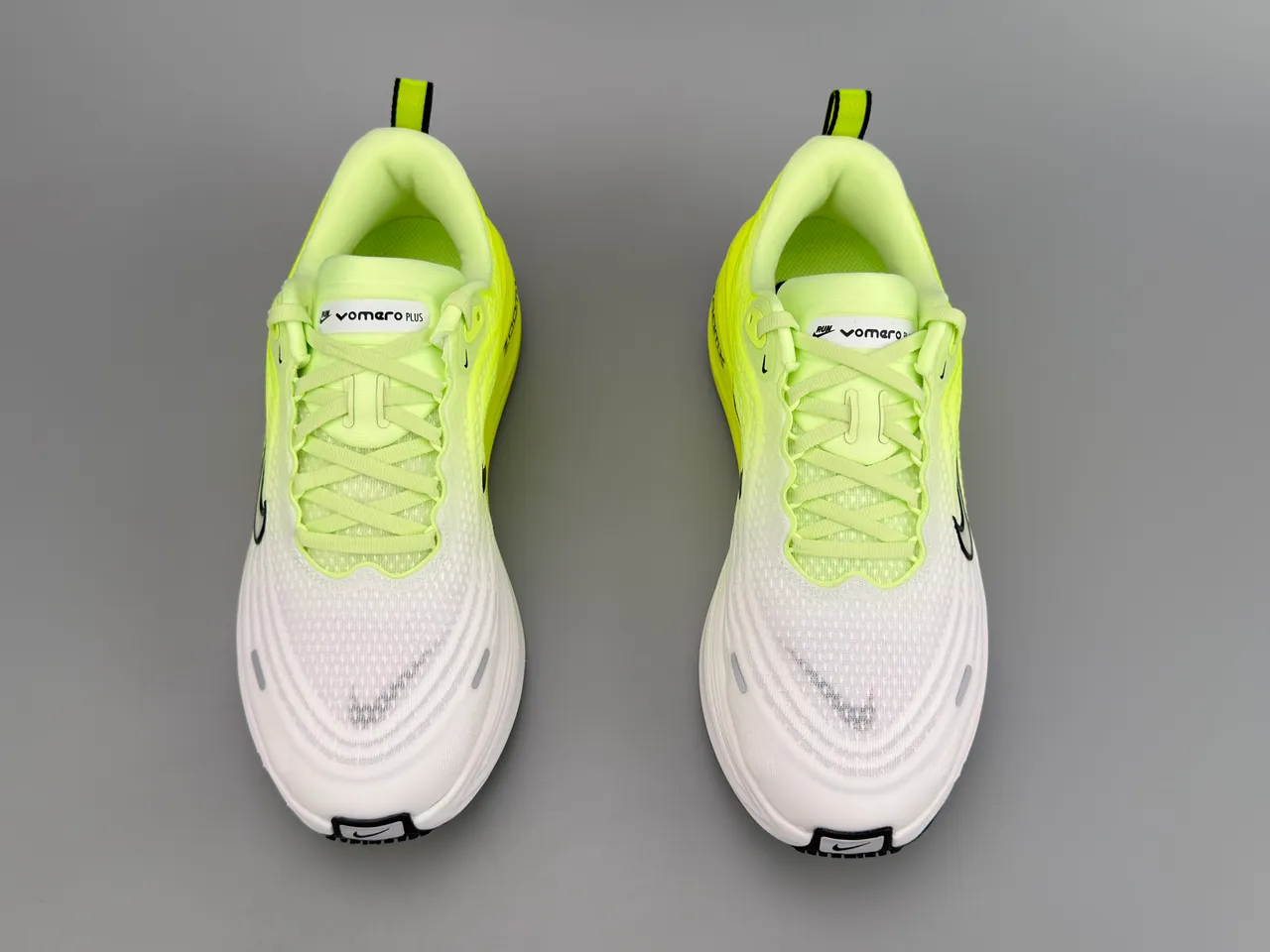 Nike ZoomX Invincible Run Neon Yellow White Running Shoes 7